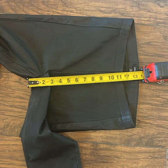 Lamarque  Leather Leggings SZ Small - Picture 11 of 12